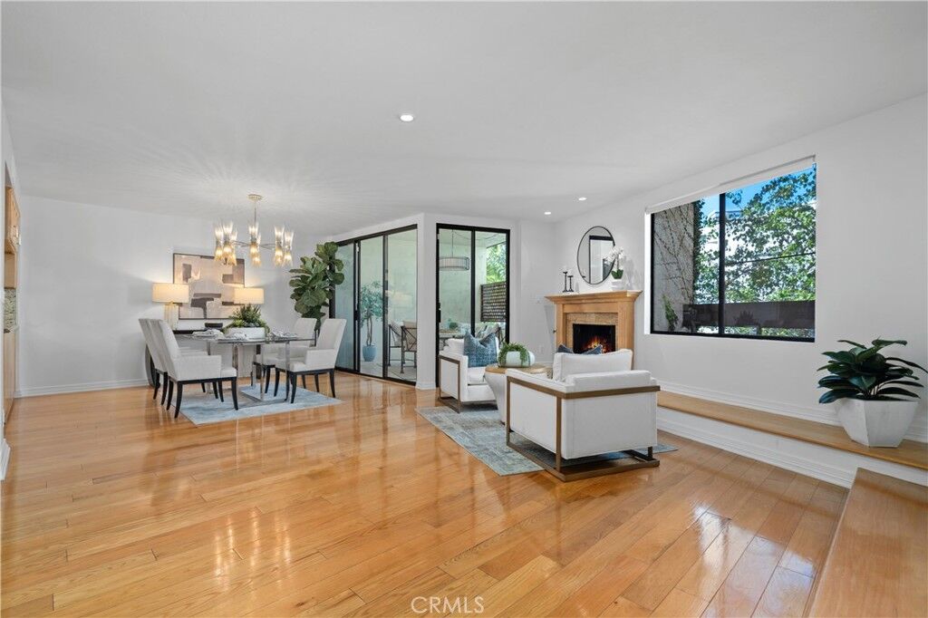 Property Photo:  11687 Bellagio 12  CA 90049 