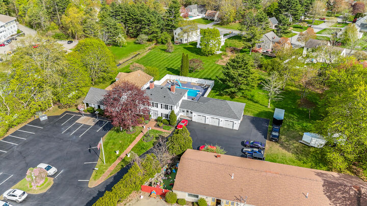 Property Photo:  626 US Route 1  ME 04074 