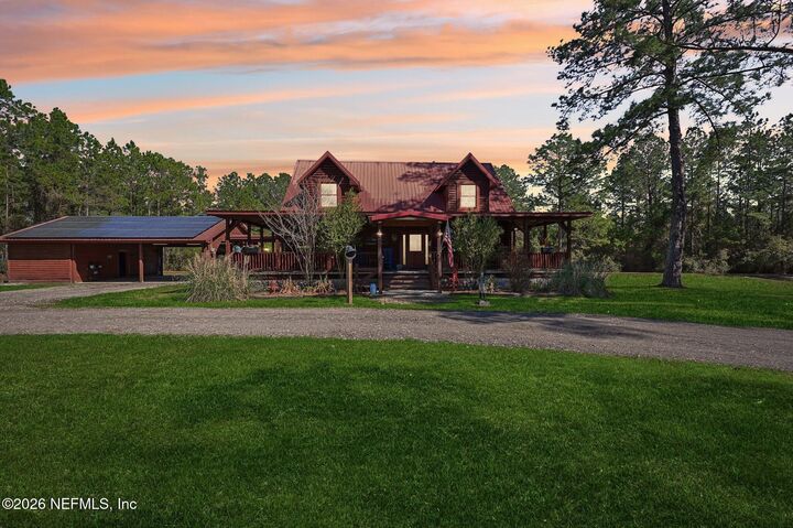 Property Photo: 5040 Sagebrush Avenue FL 32656