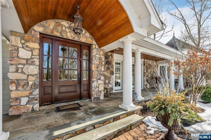 Property Photo:  8 White Pine Road  NJ 07458 