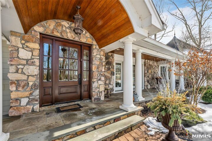 Property Photo:  8 White Pine Road  NJ 07458 