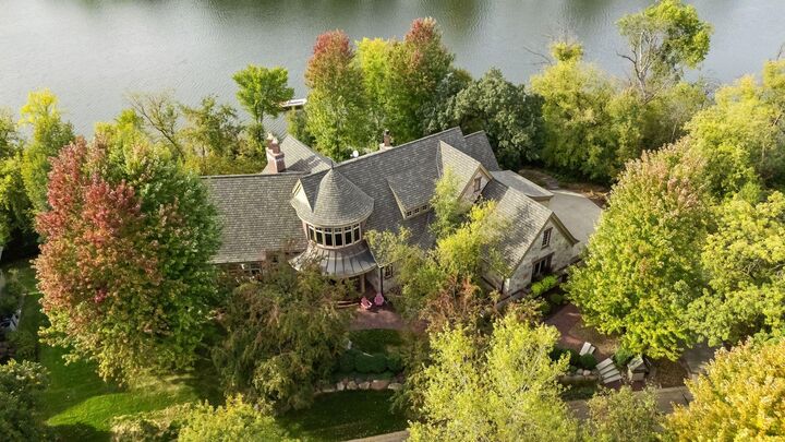 Property Photo:  1465 Island Drive  MN 55422 