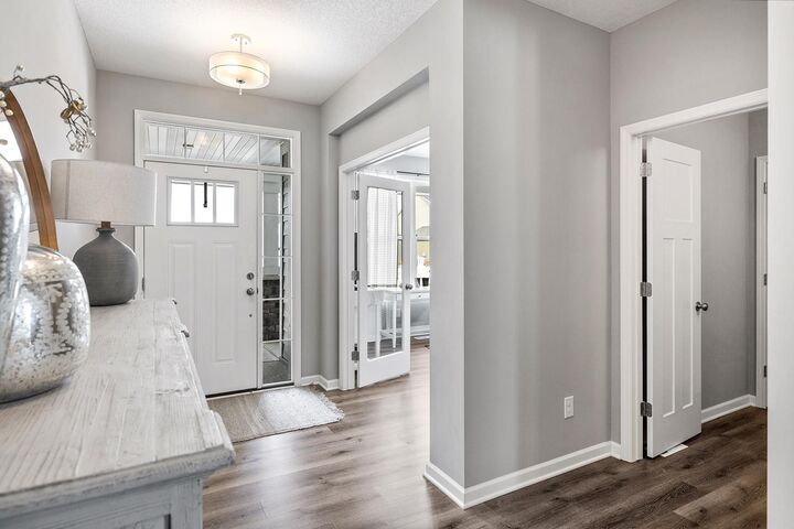 Property Photo:  145 Maple Terrace  MN 55387 