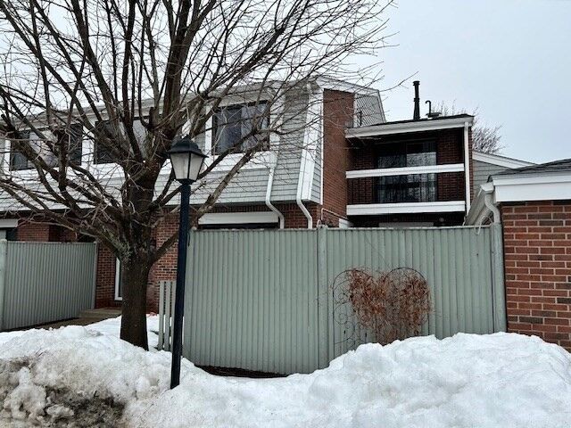Property Photo:  85 Rosewood Drive 28-1  MA 02072 