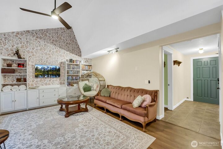 Property Photo:  11807  Dogwood Place  WA 98303 