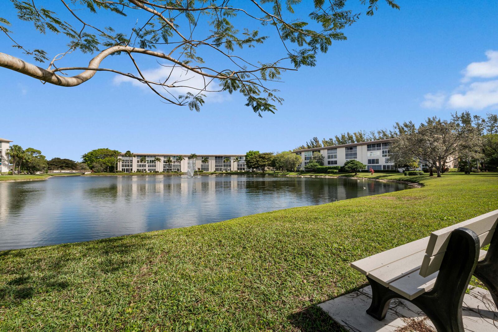 Property Photo:  1903 Bermuda Circle D3  FL 33066 