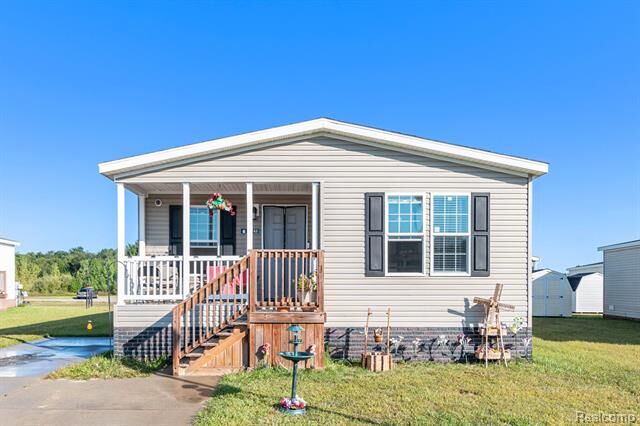 Property Photo: 13748 Alaska Avenue MI 48822