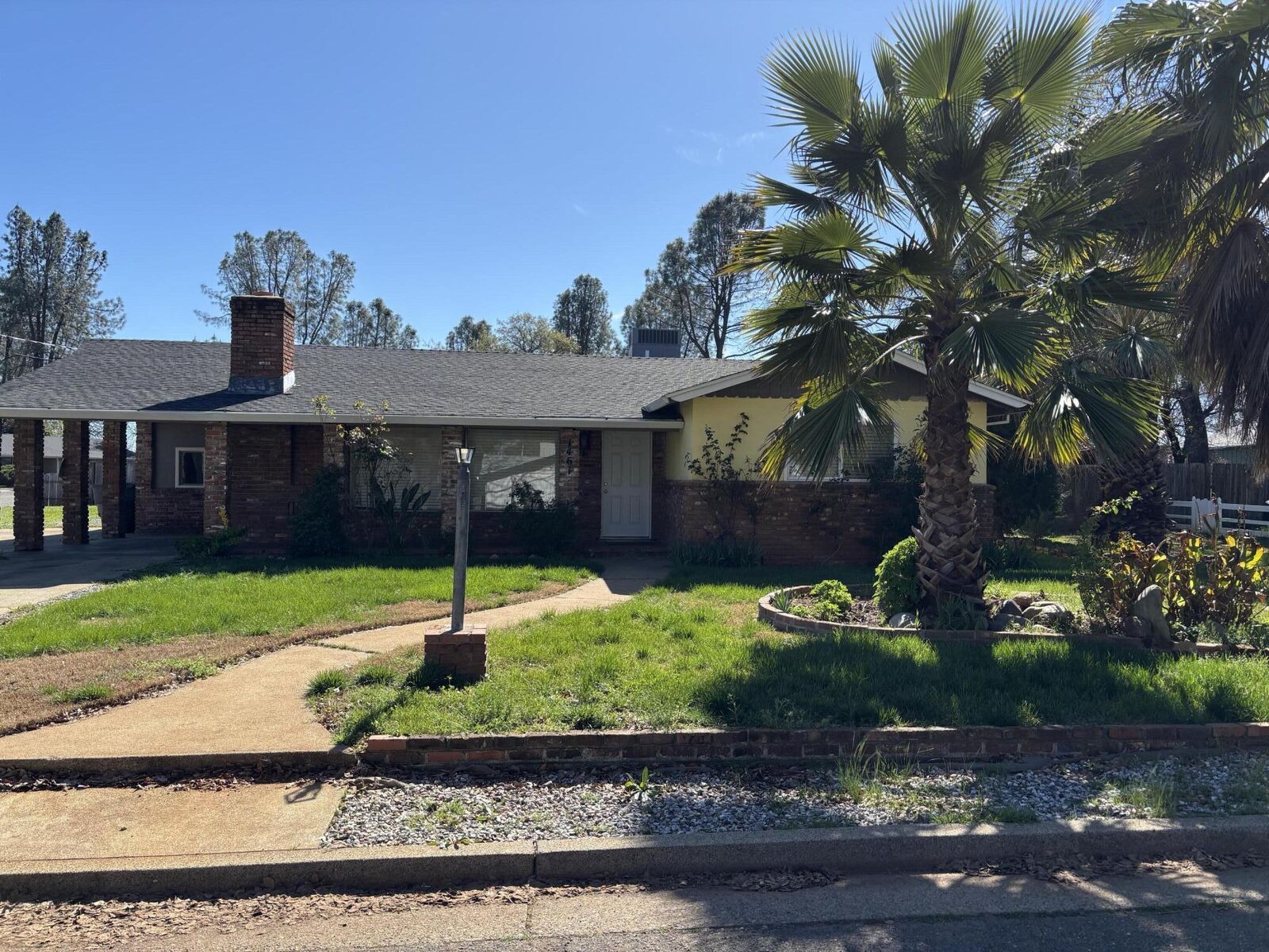 Property Photo: 1461 Oakdale Lane CA 96002