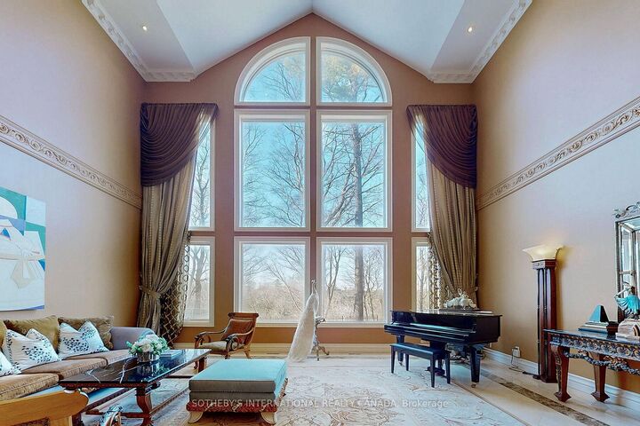 Property Photo: 28 Glenorchy Road ON M3C 2P9
