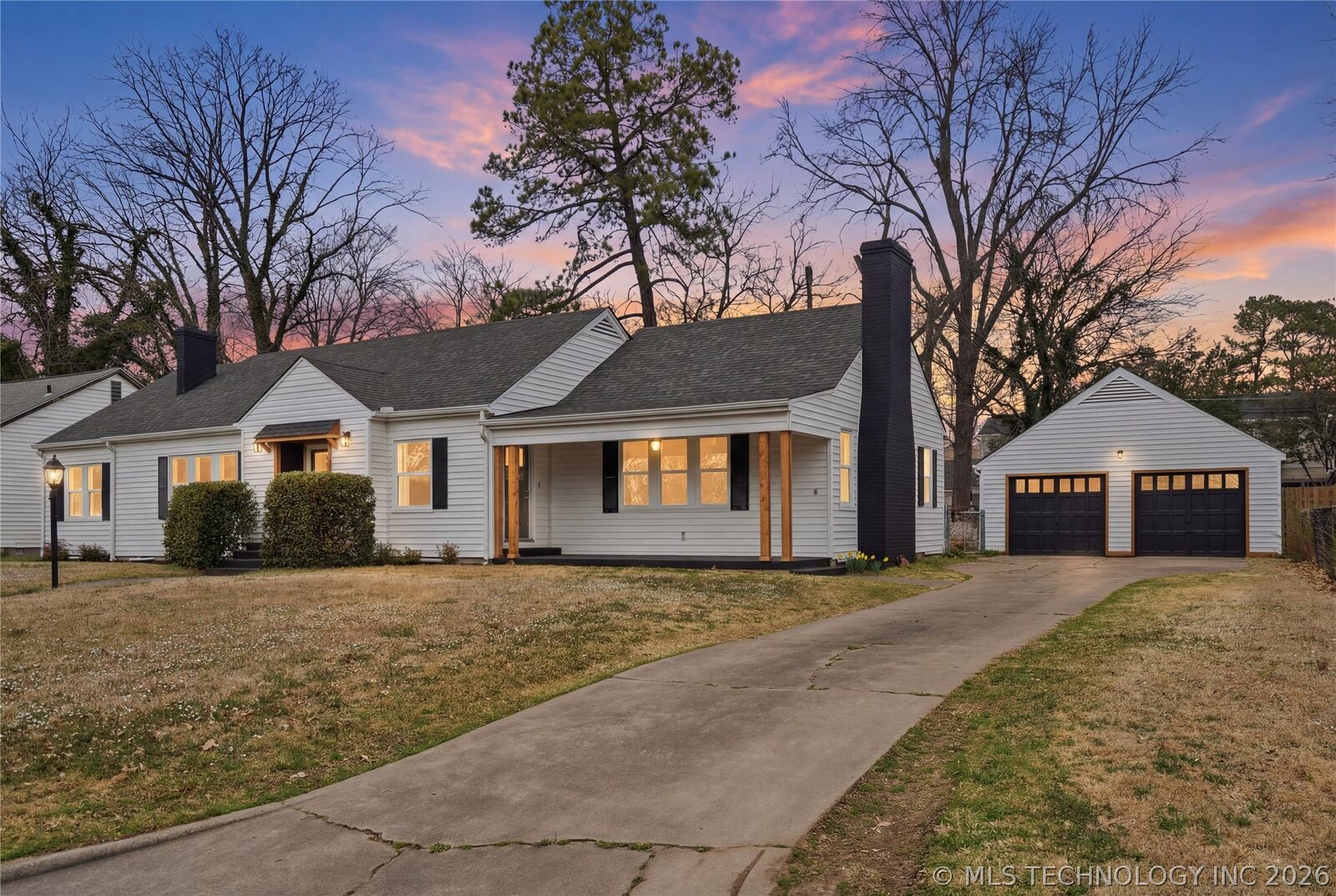 Property Photo: 2630 Columbus Avenue OK 74401