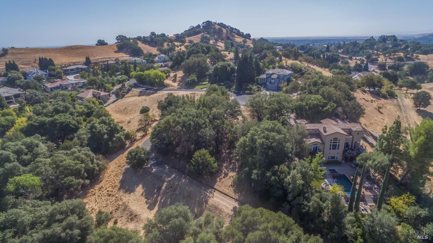 Property Photo:  2030 Pinecrest Court  CA 95688 