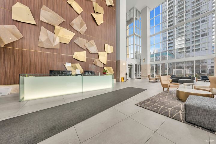 Property Photo: 6383 McKay Avenue 1104 BC V5H 0H8