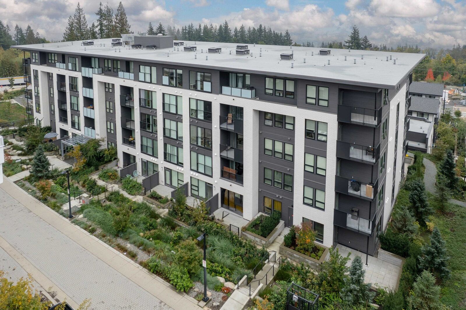 Property Photo: 9228 Slopes Mews 414 BC V5A 0E9