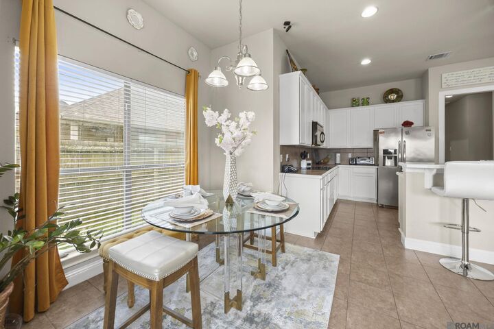 Property Photo: 6142 Waterford Ln LA 70778