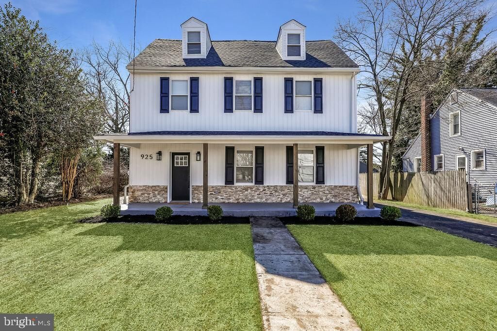 Property Photo:  925 Union Landing  NJ 08077 