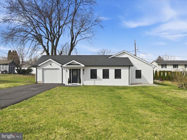 Property Photo:  1647 4th Street  PA 18020 