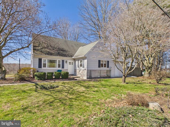 Property Photo:  2175 River Road  PA 17582 