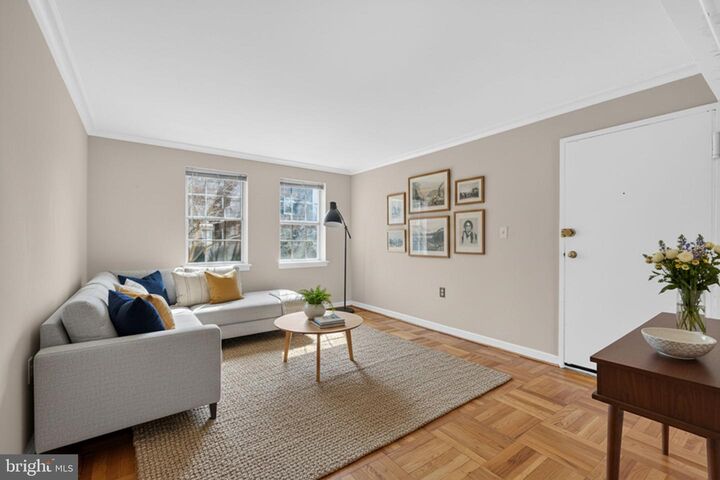 Property Photo:  6610 E Wakefield Drive A2  VA 22307 