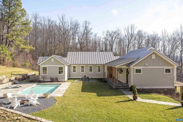 Property Photo: 1400 Bundoran Dr VA 22959