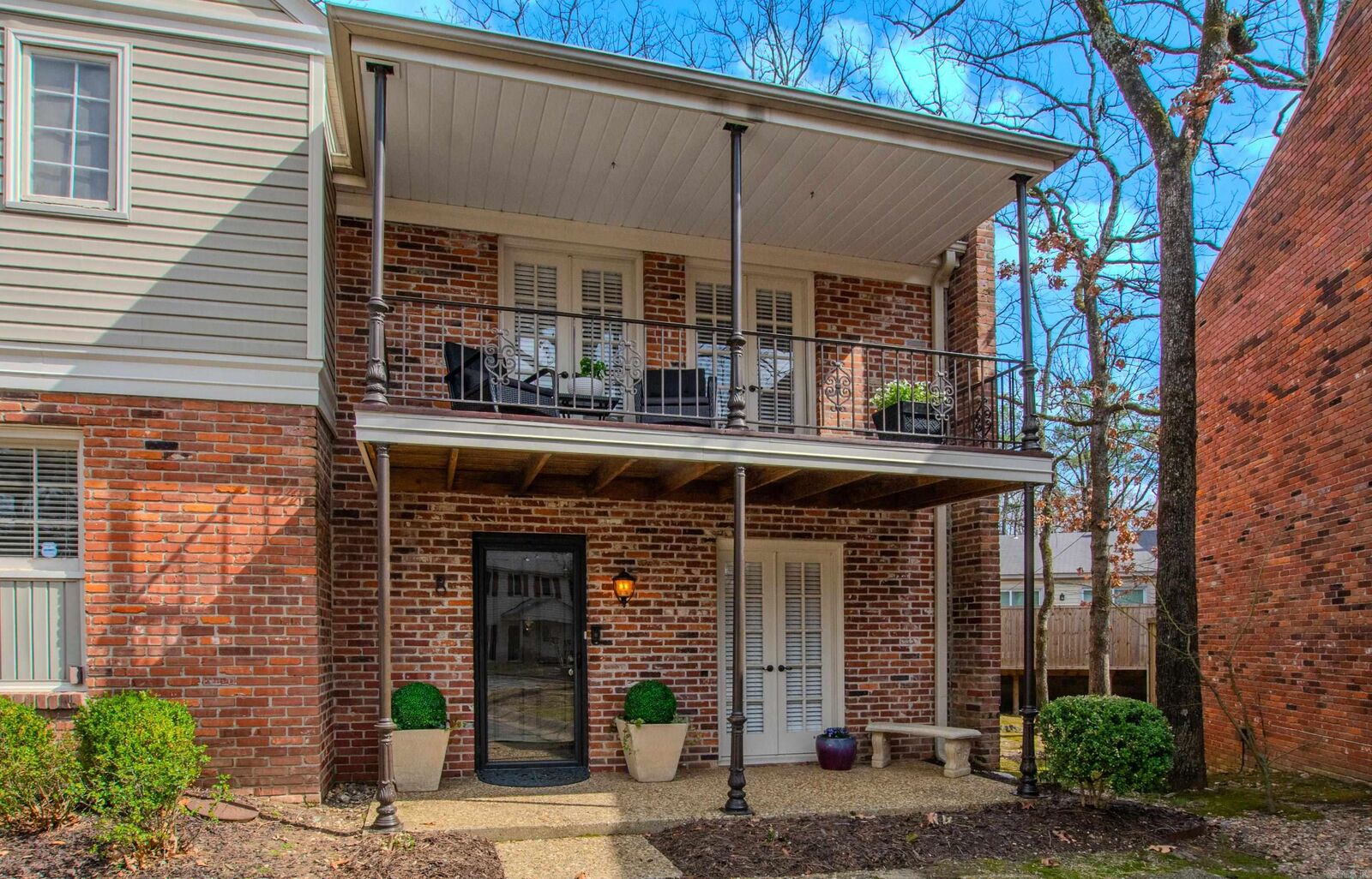 Property Photo:  8 Kingsbridge Way  AR 72212 