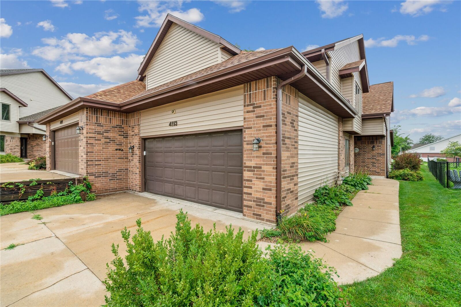 Property Photo:  4113 Lark Court NE  IA 52402 