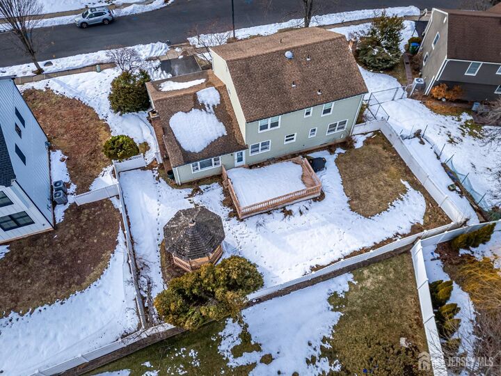 Property Photo:  34 Stratford Circle  NJ 08820 