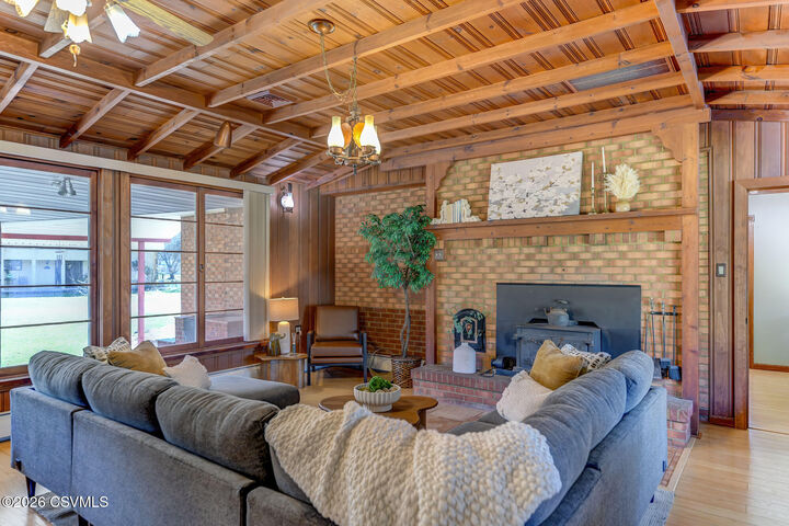 Property Photo:  4 Willow Lane  PA 17815 