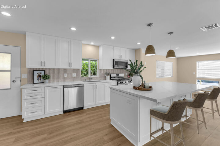 Property Photo:  39163 Warm Springs Drive  CA 92260 