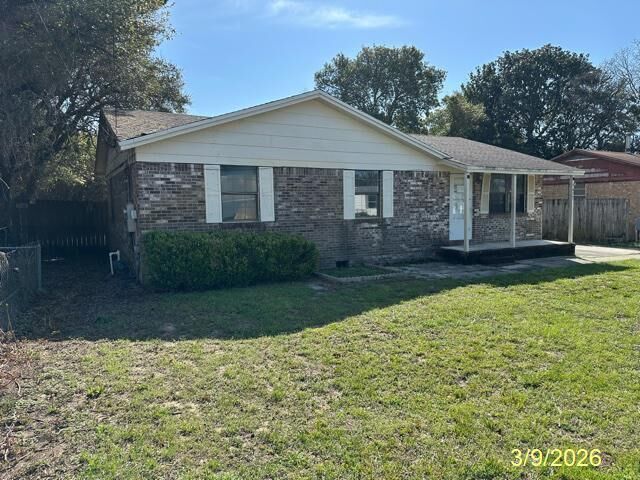 Property Photo:  477 Aleta Avenue  FL 32569 