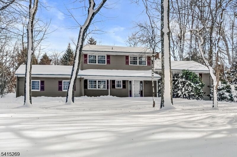 Property Photo:  5 Forest Dr  NJ 07980 