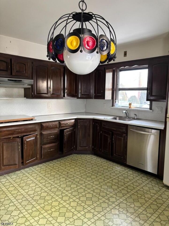 Property Photo:  384 Madeline Ave  NJ 07026 