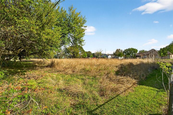 Property Photo:  0 2nd Avenue N  TX 77590 