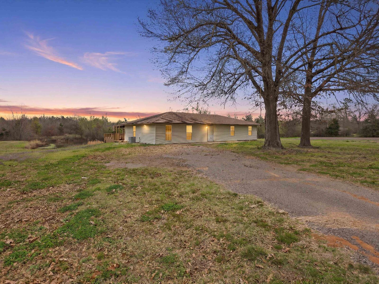 Property Photo:  7693 S County Road 374  TX 75654 