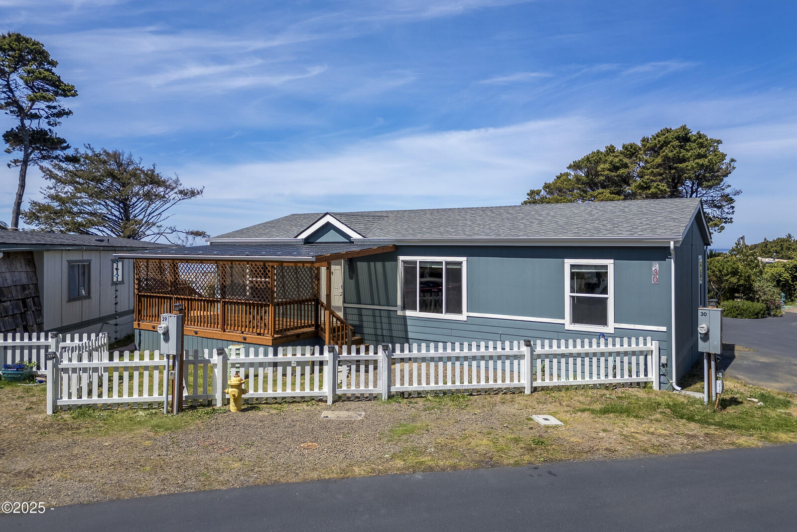 Property Photo:  4875 N Hwy 101 30  OR 97341 