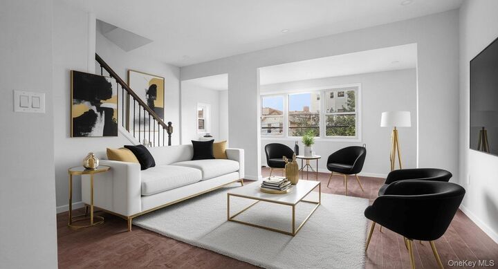 Property Photo:  2040 Washington Avenue  NY 10457 