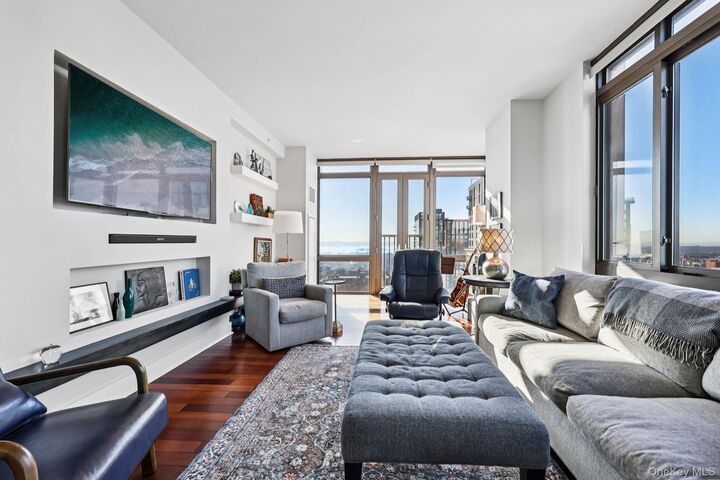 Property Photo:  175 Huguenot Street 2503  NY 10801 