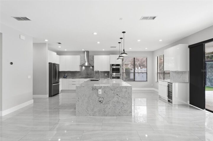 Property Photo: 3335 Red Ash Circle FL 32766