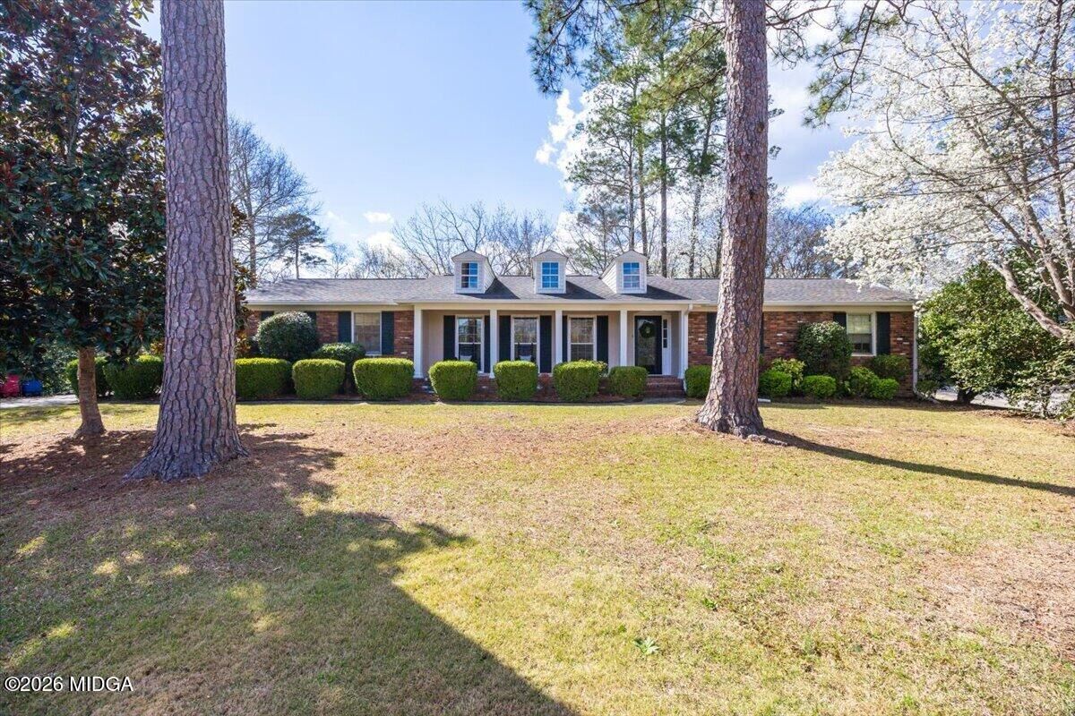 Property Photo:  1412 Fern Drive  GA 31210 