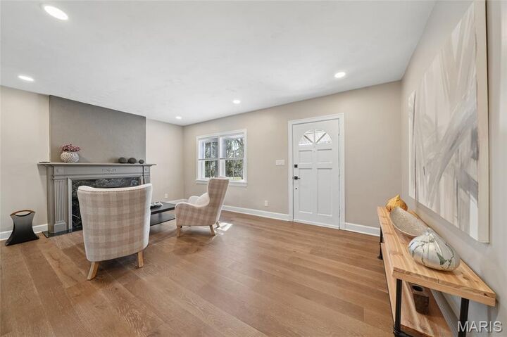 Property Photo:  10235 Thorpe Avenue  MO 63114 