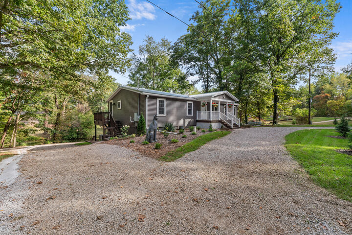 Property Photo: 7841 Topinabee Drive MI 49255