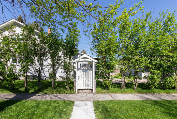 Property Photo:  7001 N Ozark Avenue  IL 60631 