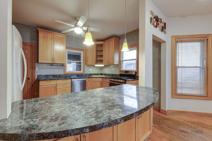 Property Photo: 6336 W Addison Street IL 60634