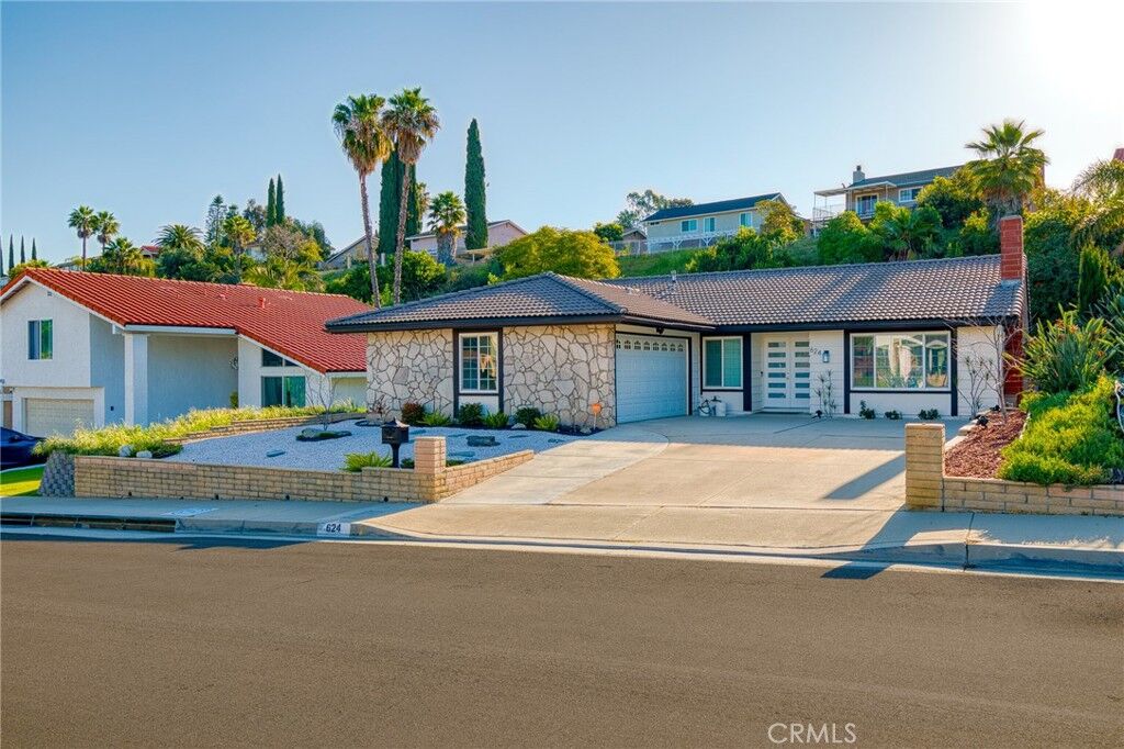Property Photo:  624 Great Bend Dr  CA 91765 