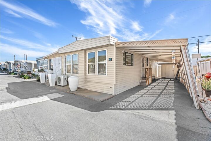 Property Photo:  1030 Bradbourne 31  CA 91010 