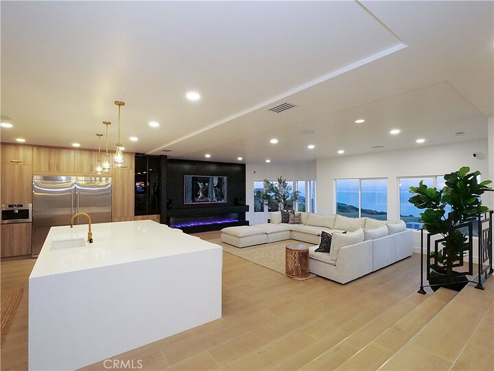 Property Photo:  32551 Seacliff Drive  CA 90275 