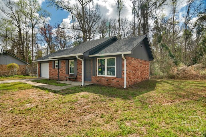 Property Photo:  184 Sequoia Circle  GA 31313 