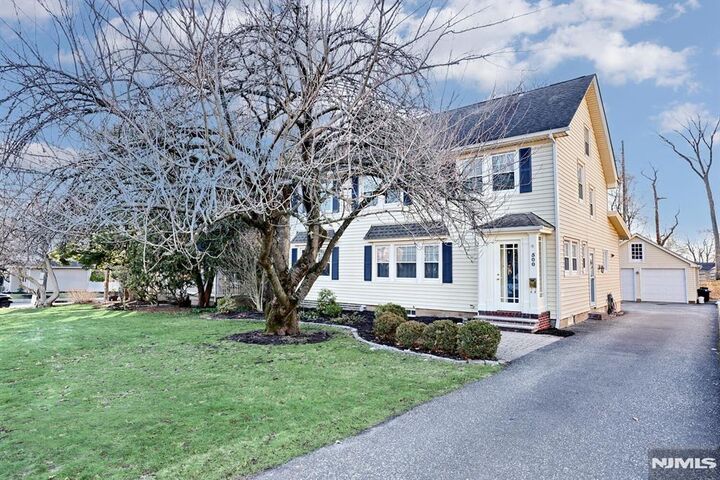 Property Photo:  500 Rock Road  NJ 07452 