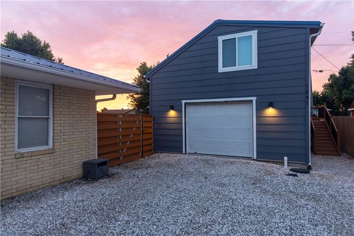 Property Photo: 1839 S 11th Place AR 72756