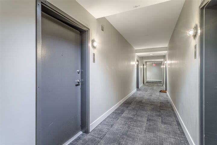 Photo de la propriété:  1289 Ellis Street 312  BC V1Y 9X6 