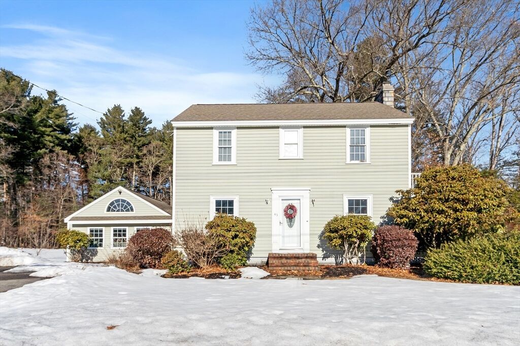 Property Photo:  45 Main St  MA 01863 